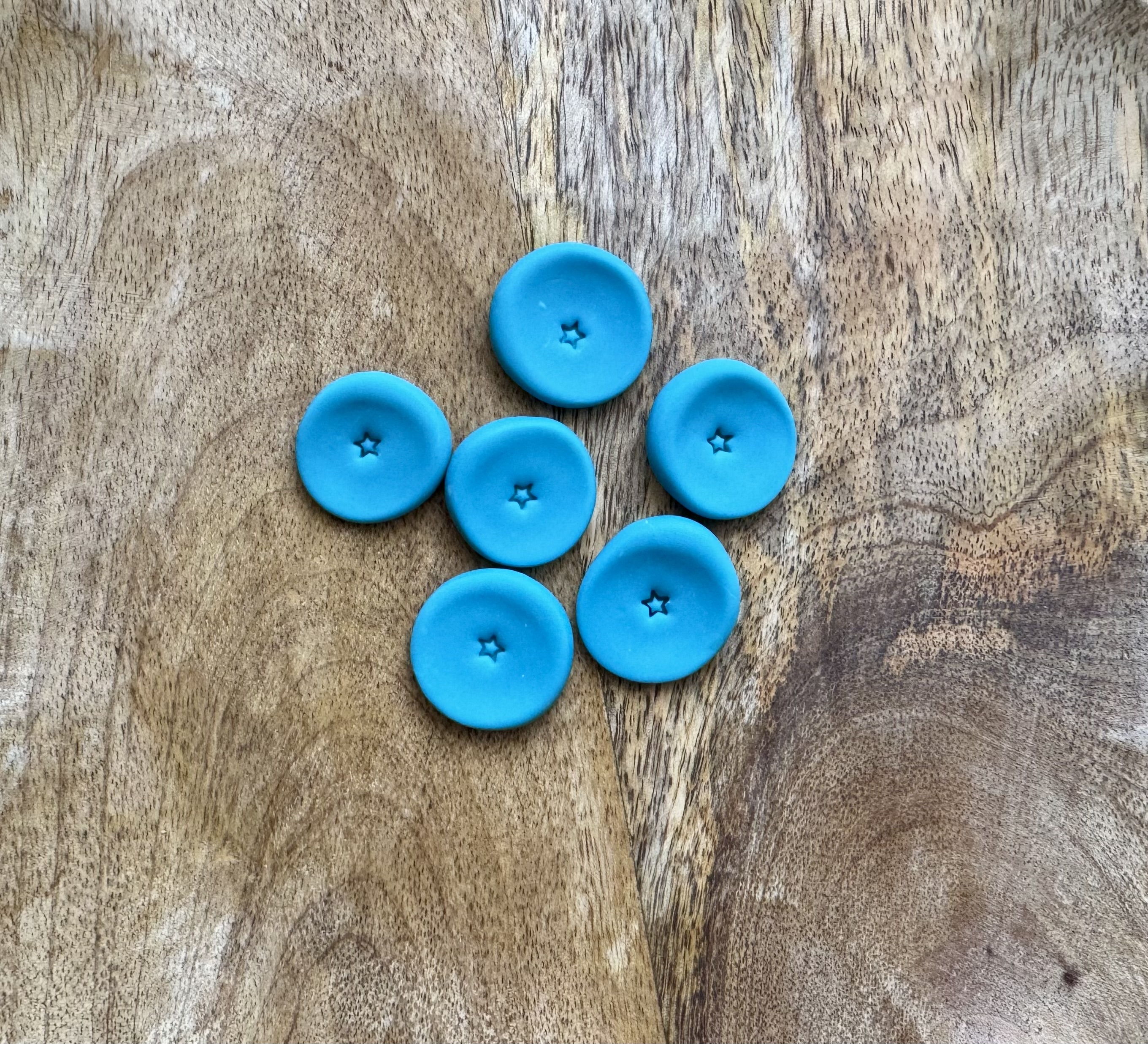 Les tamponnés étoile bleu
